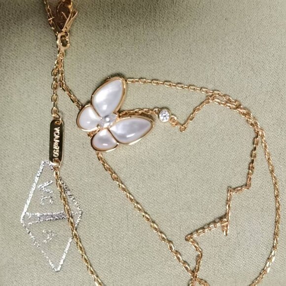 Van Cleef & Arpels Butterfly Necklace - Picture 3 of 7